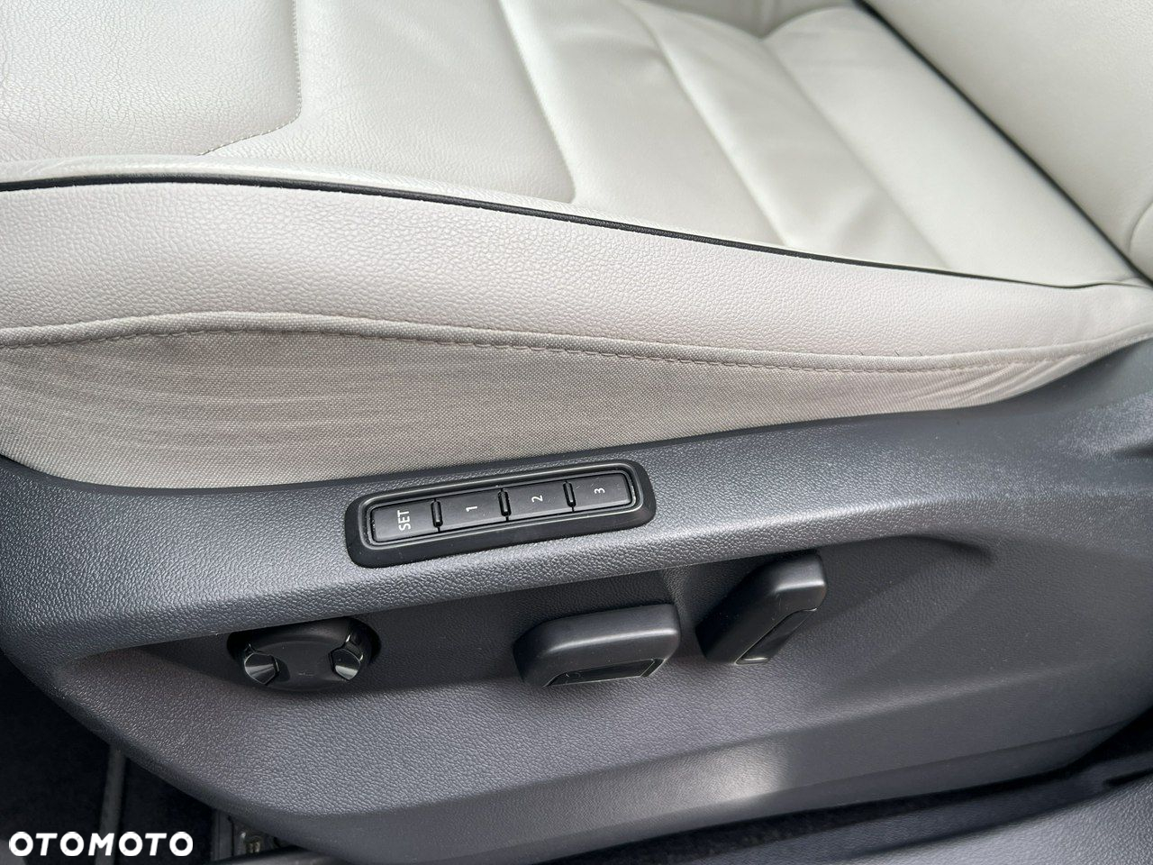 Volkswagen Tiguan Allspace 1.5 TSI EVO Highline DSG - 28