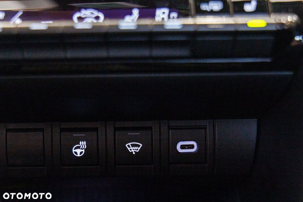 Toyota C-HR - 25