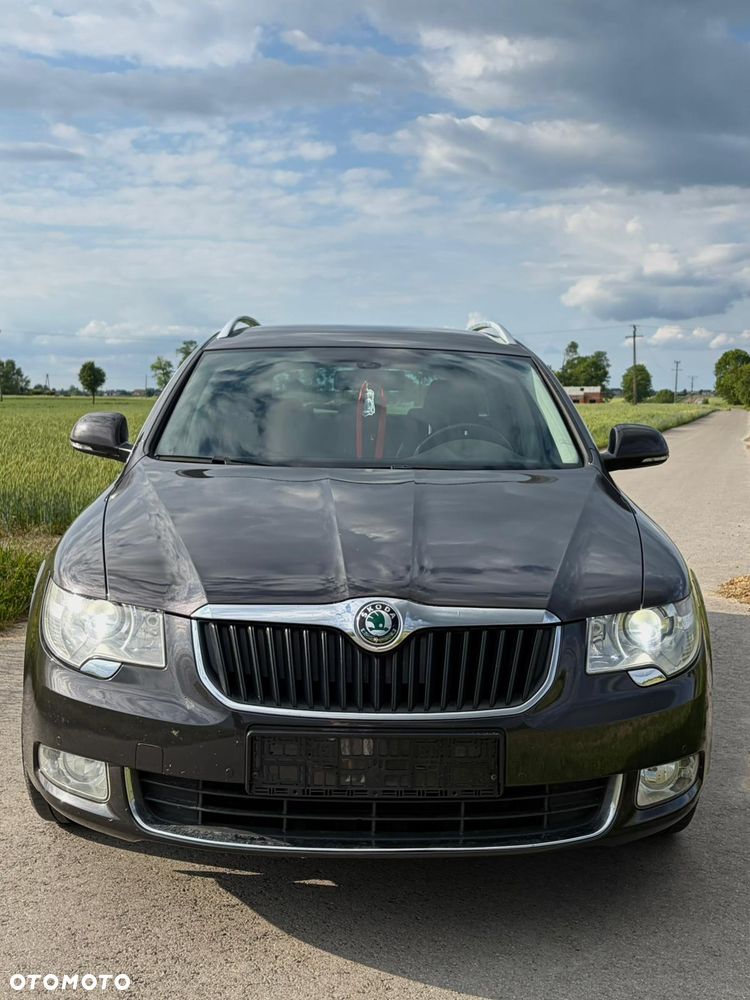Skoda Superb 1.8 TSI DSG FAMILY - 3