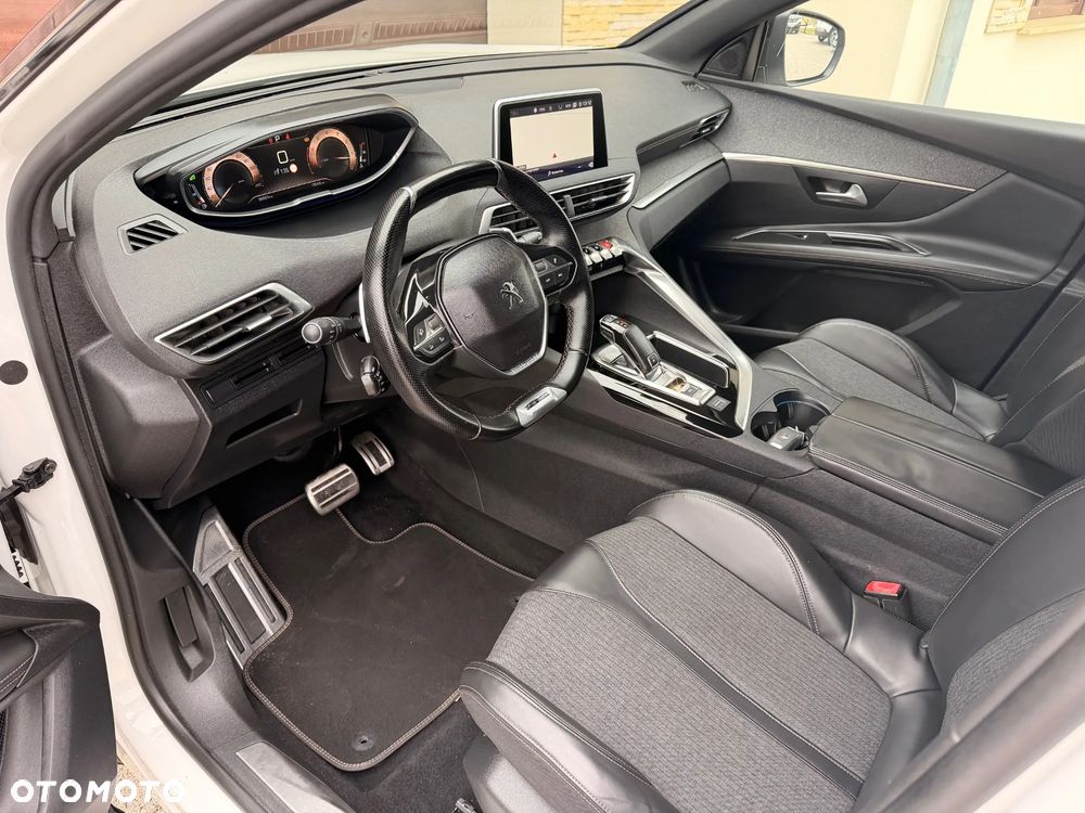 Peugeot 3008 - 11