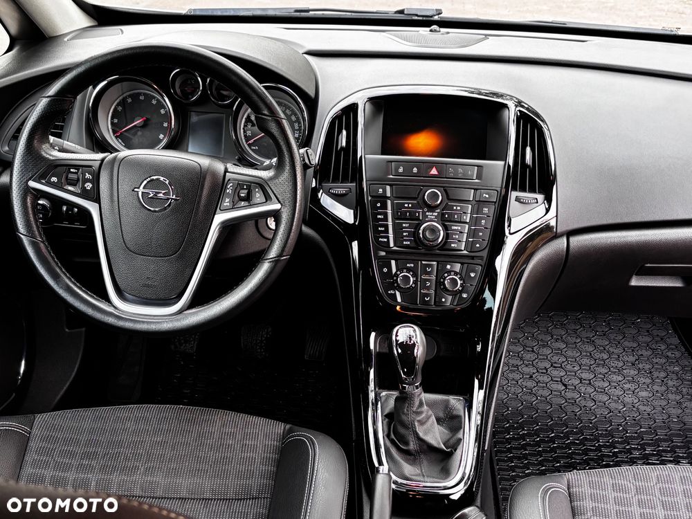 Opel Astra 1.4 Turbo Edition - 22