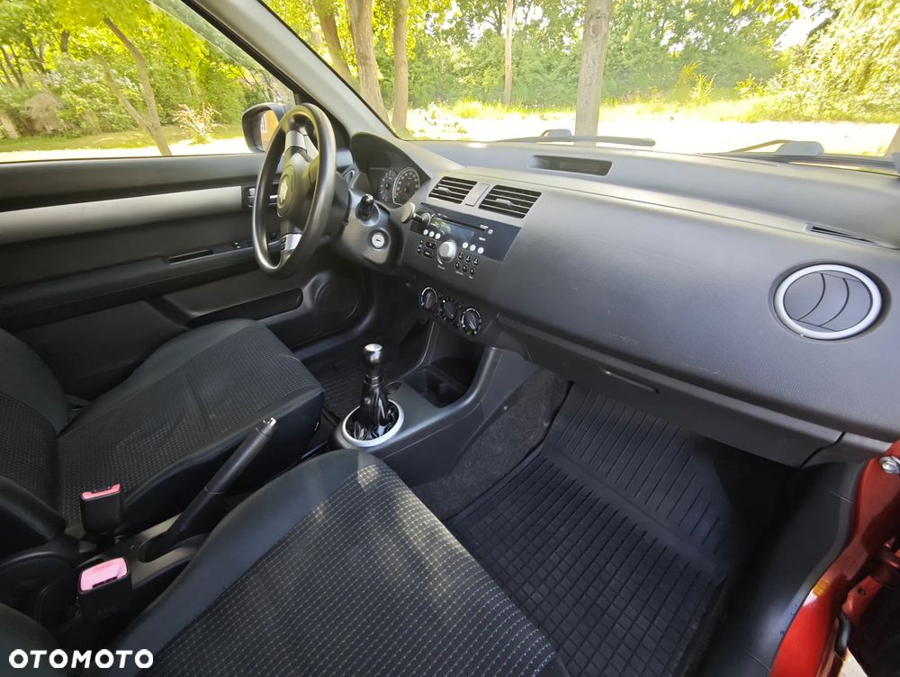Suzuki Swift 1.5 GS - 30