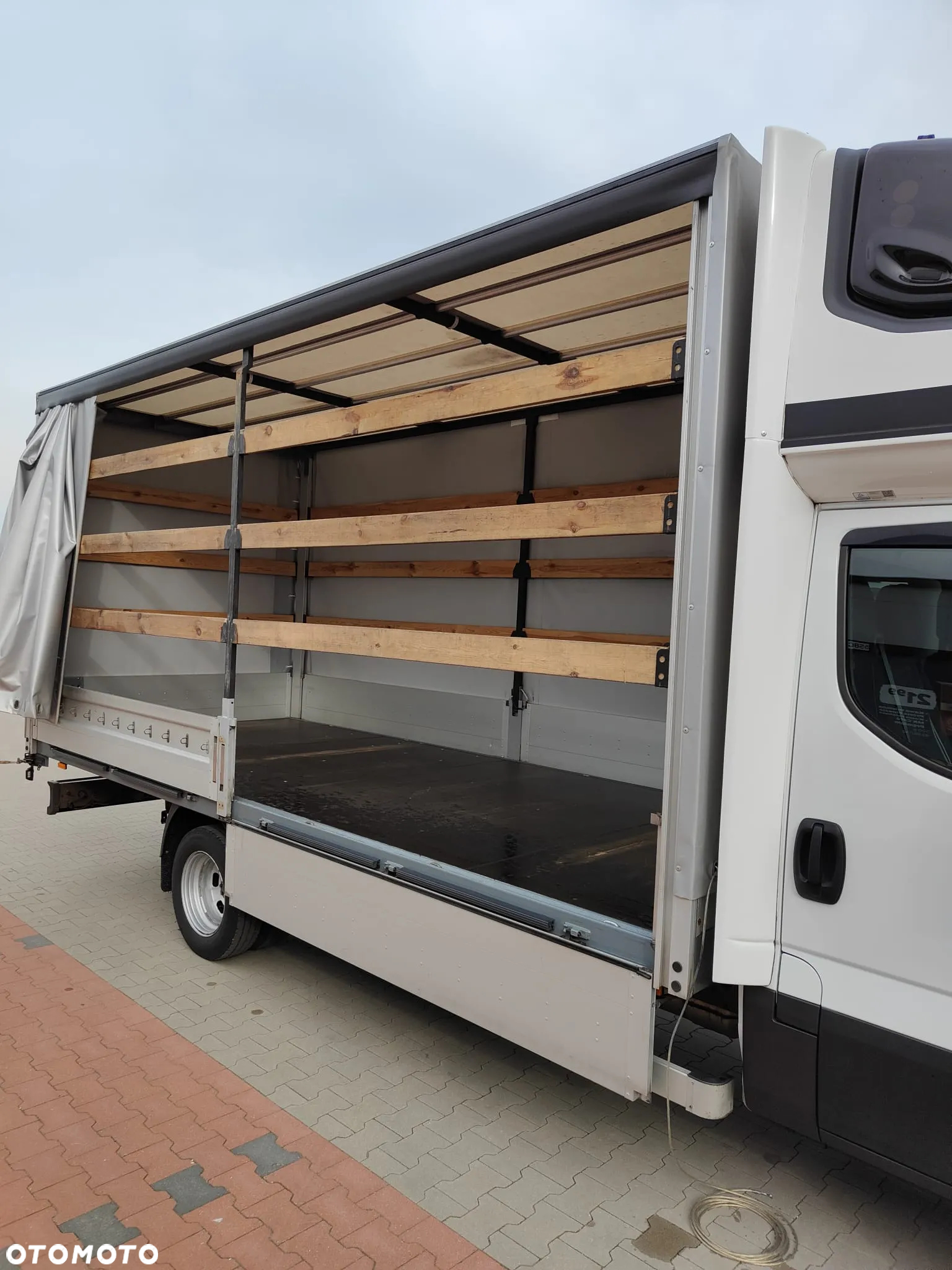 Iveco DAILY 50C18 - 9