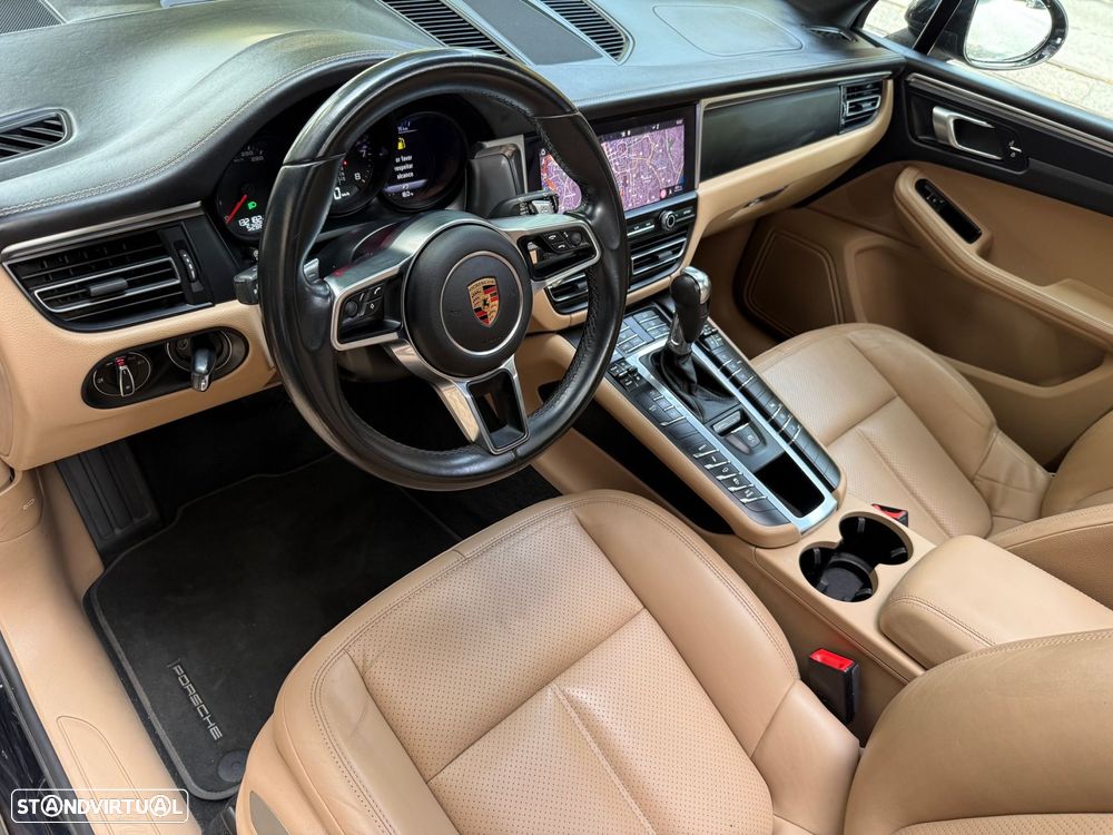 Porsche Macan - 16
