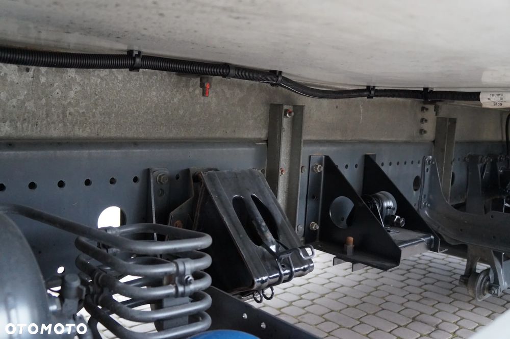 Mercedes-Benz ATEGO 1318 EURO 5 RAMA DO ZABUDOWY MANUAL 1322 - 4