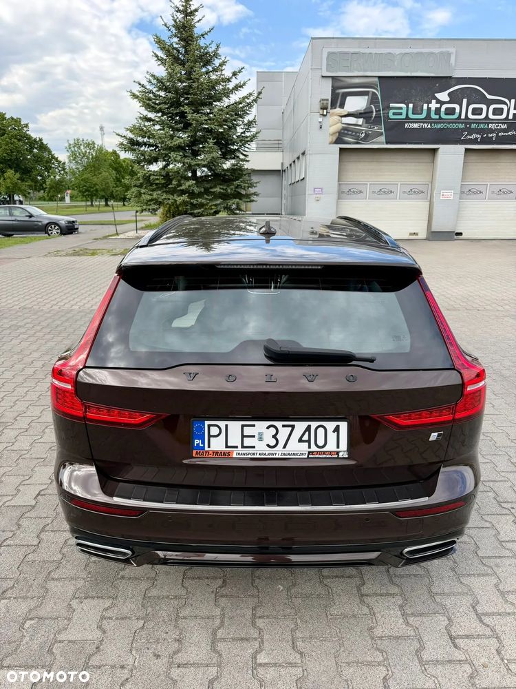 Volvo V60 D3 R-Design - 5