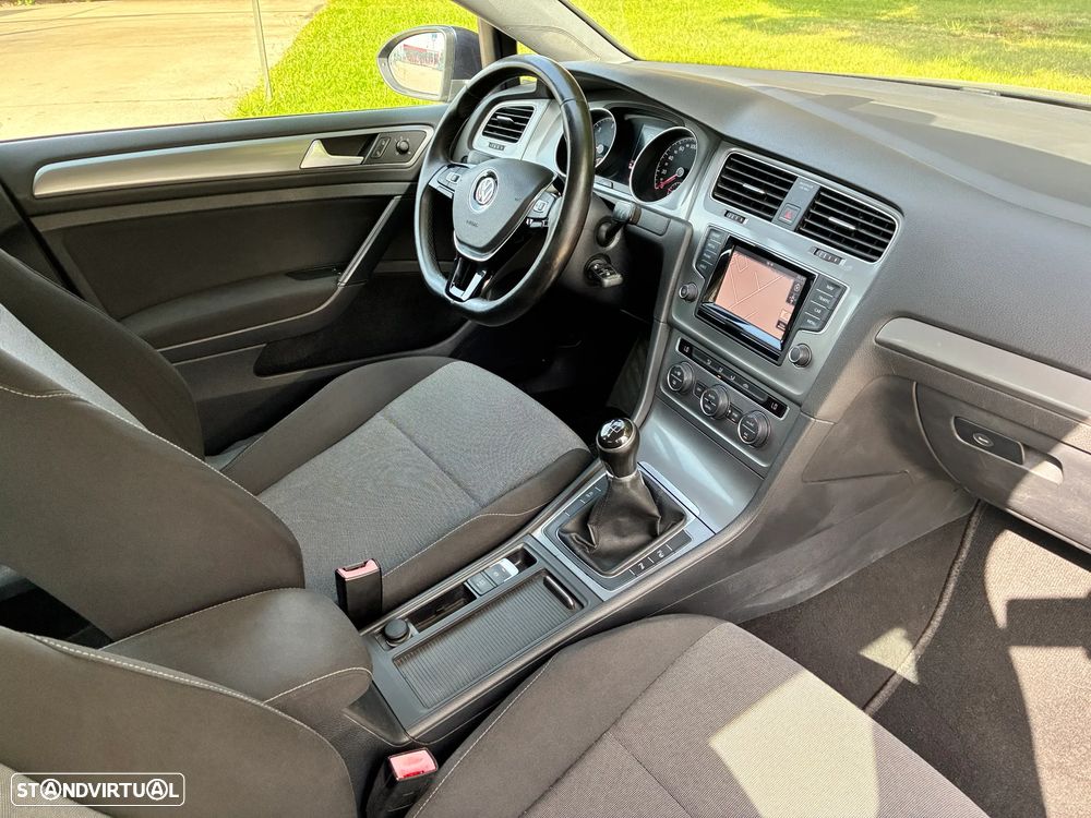 VW Golf 1.6 TDi BlueMotion Comfortline - 8