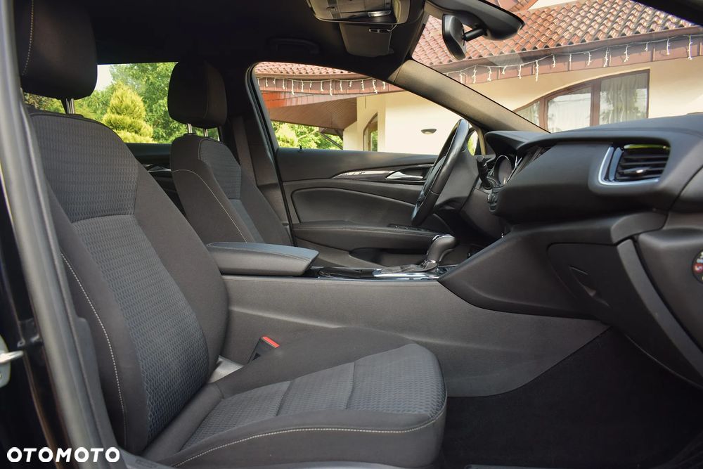 Opel Insignia 2.0 CDTI Elegance S&S - 9