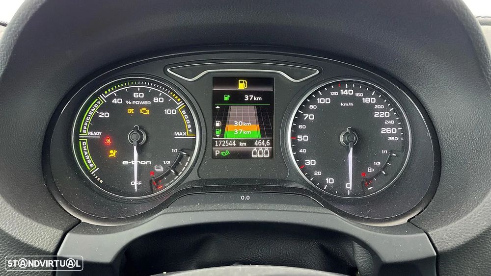 Audi A3 Sportback e-tron 1.4 TFSI Sport S tronic - 33