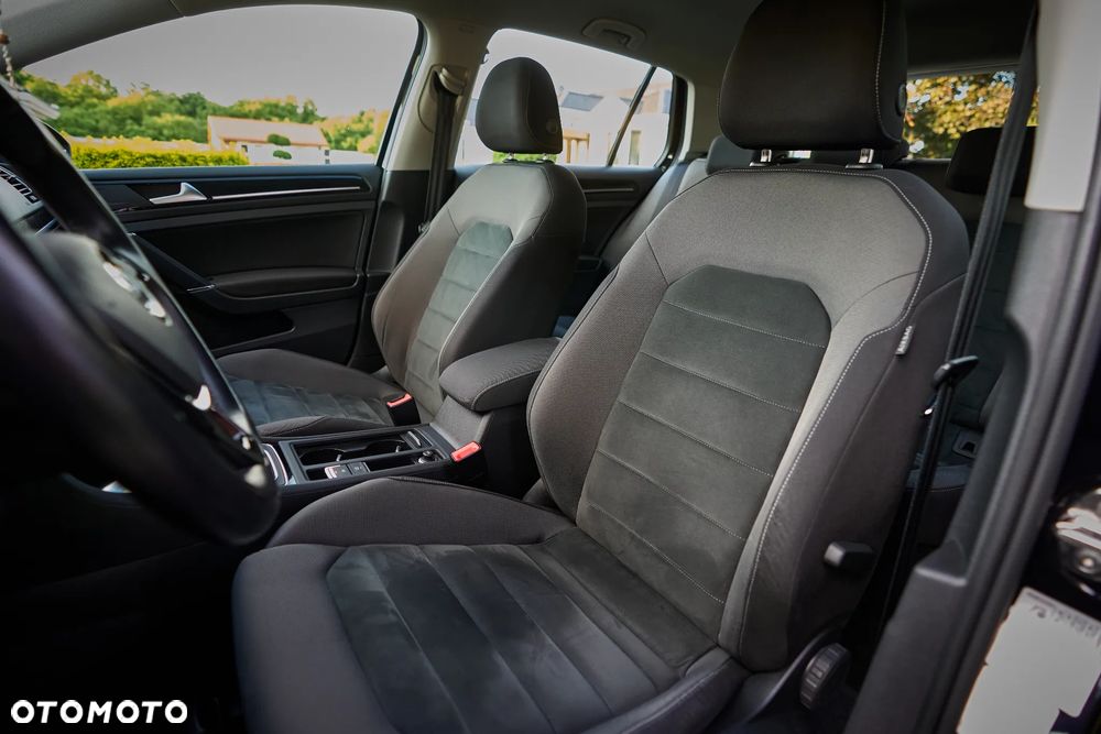Volkswagen Golf 2.0 TDI BMT Highline DSG - 19