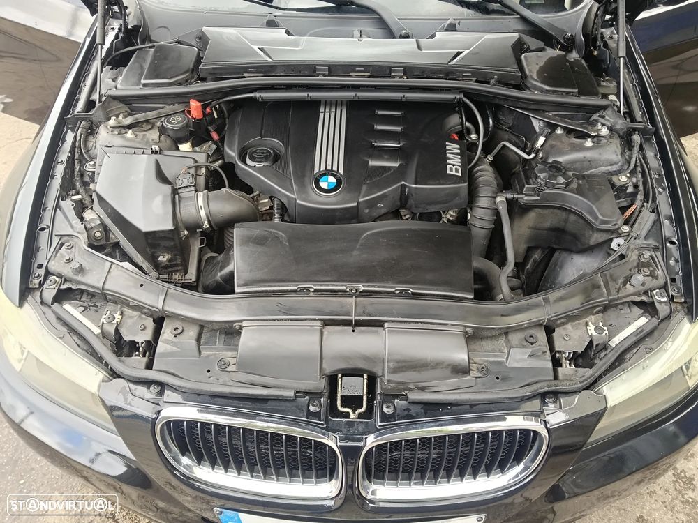 BMW 318 d LifeStyle - 9