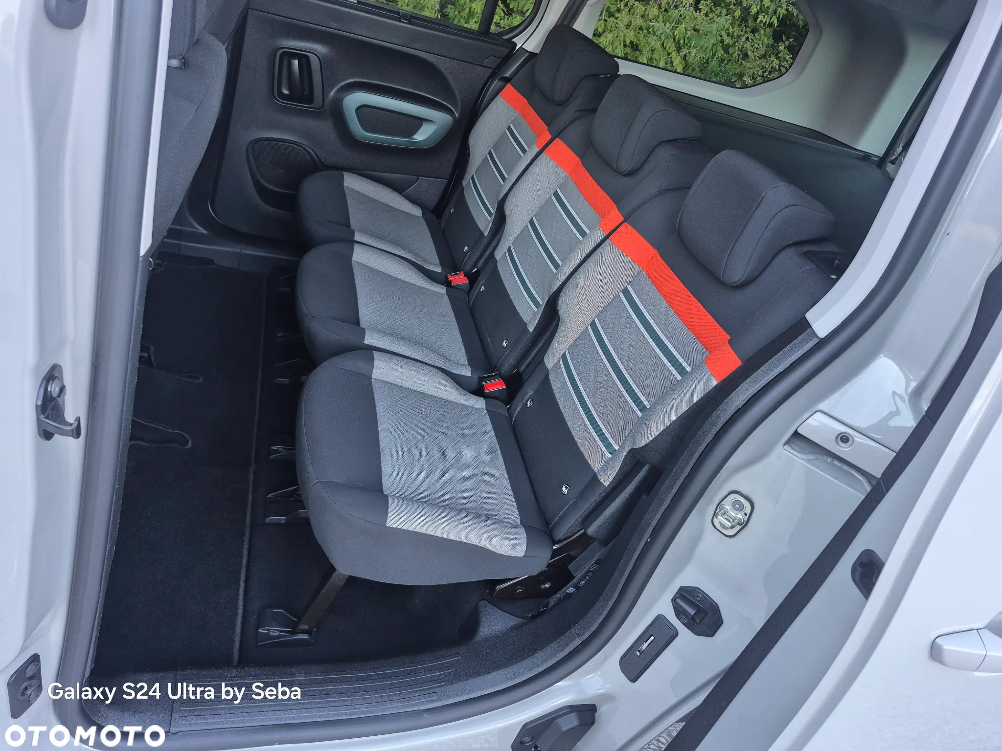 Citroën Berlingo XL BlueHDi 130 MAX - 24