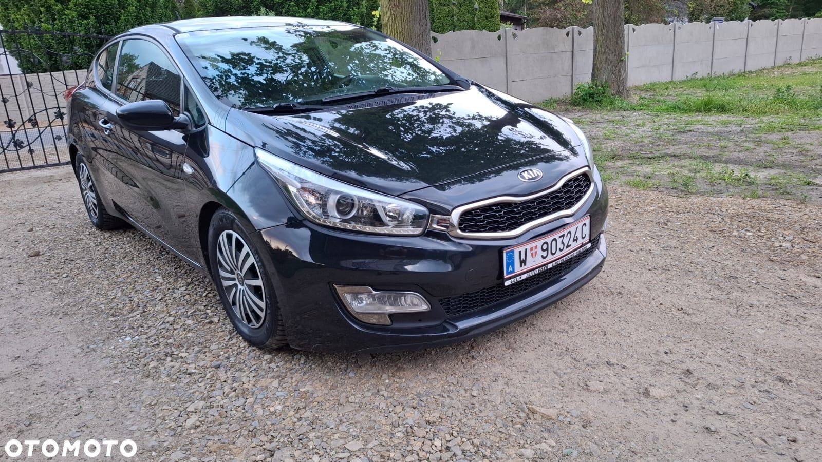 Kia ProCeed - 1