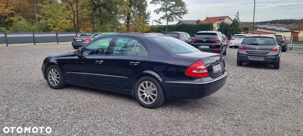 Mercedes-Benz Klasa E - 6