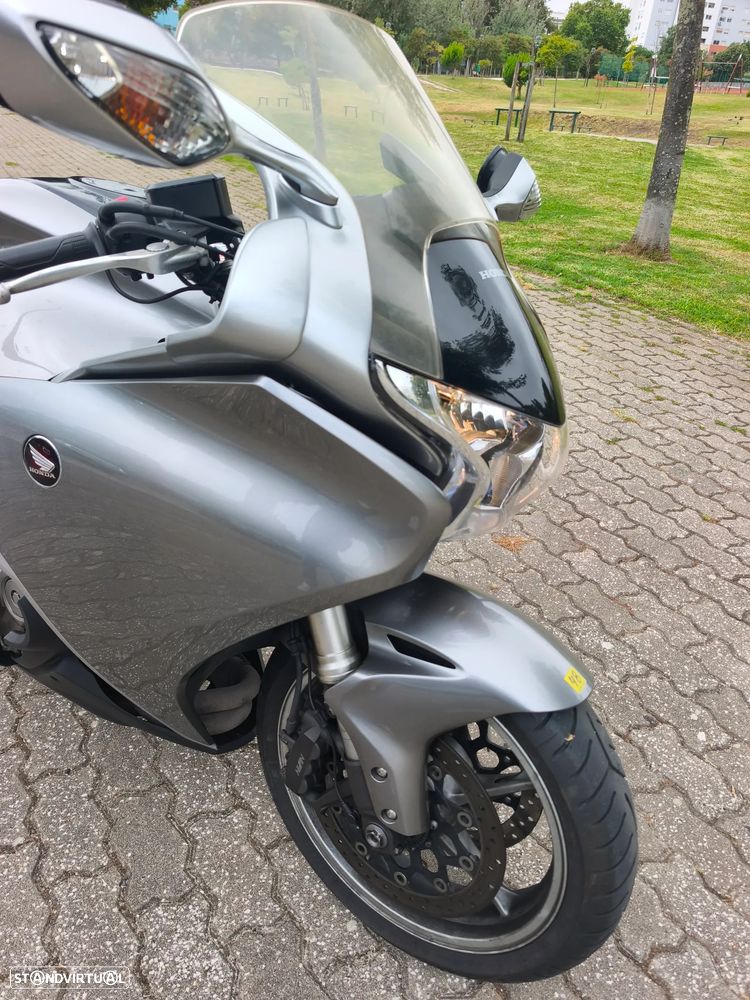 Honda VFR 1200 - 11