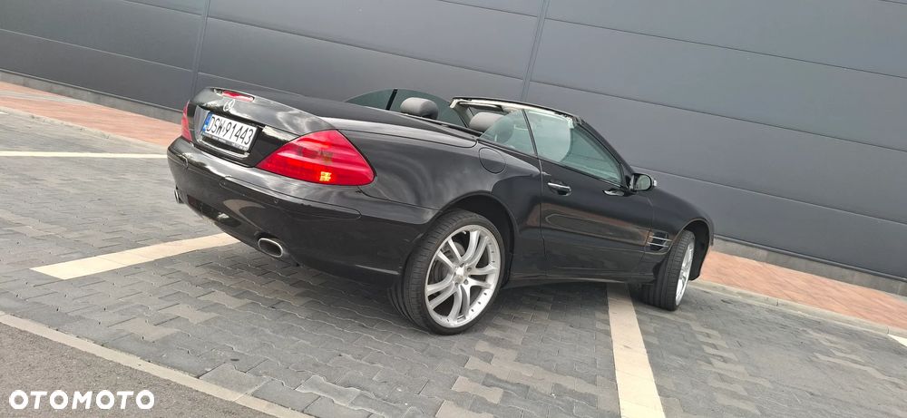 Mercedes-Benz SL 500 - 13