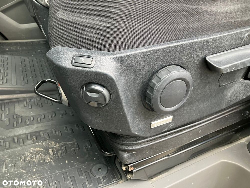 Volkswagen CRAFTER L4 DOKA BRYGADÓWKA 7-miejsc Salon Polska 1 WŁ Bezwypadkowy - 21