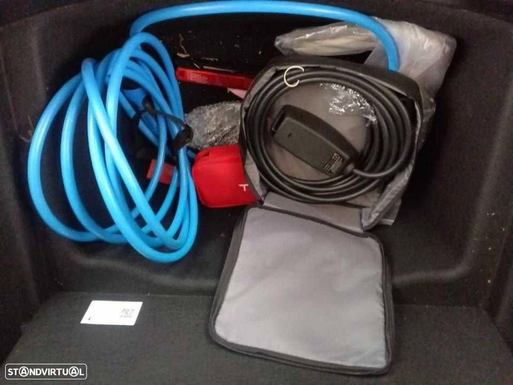 Tesla Model 3 Long Range Tração Integral - 9
