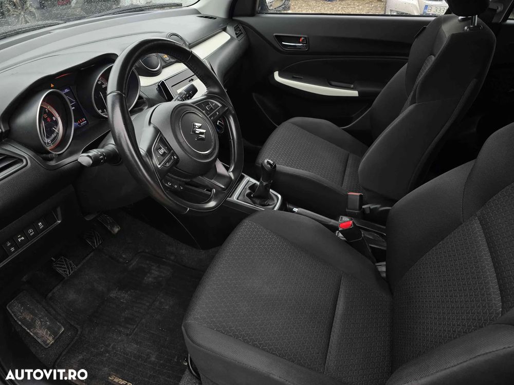 Suzuki Swift - 14
