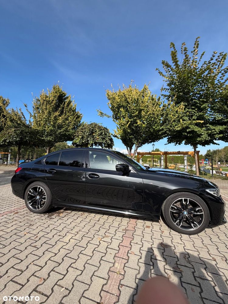 BMW Seria 3 320d xDrive M Sport - 20