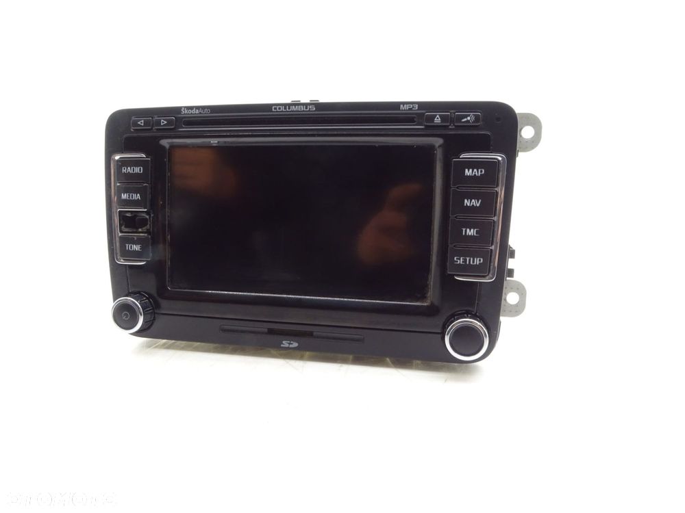 Wyswietlacz radio cd nawigacja 3t0035680e skoda superb ii - 3