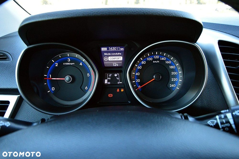 Hyundai i30 1.6 CRDi BlueDrive Comfort - 28