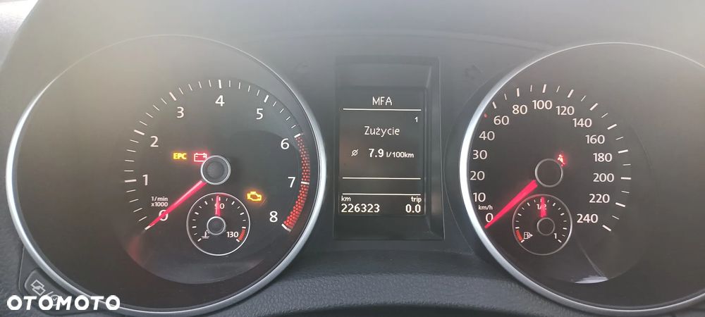 Volkswagen Golf 1.2 TSI MATCH - 14