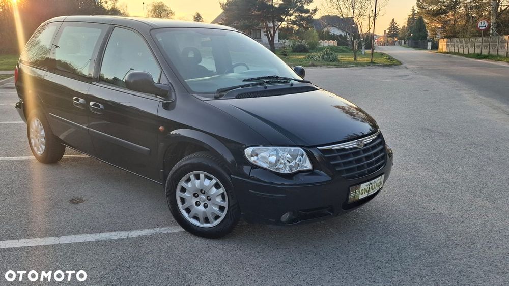 Chrysler Voyager 2.4 SE - 2