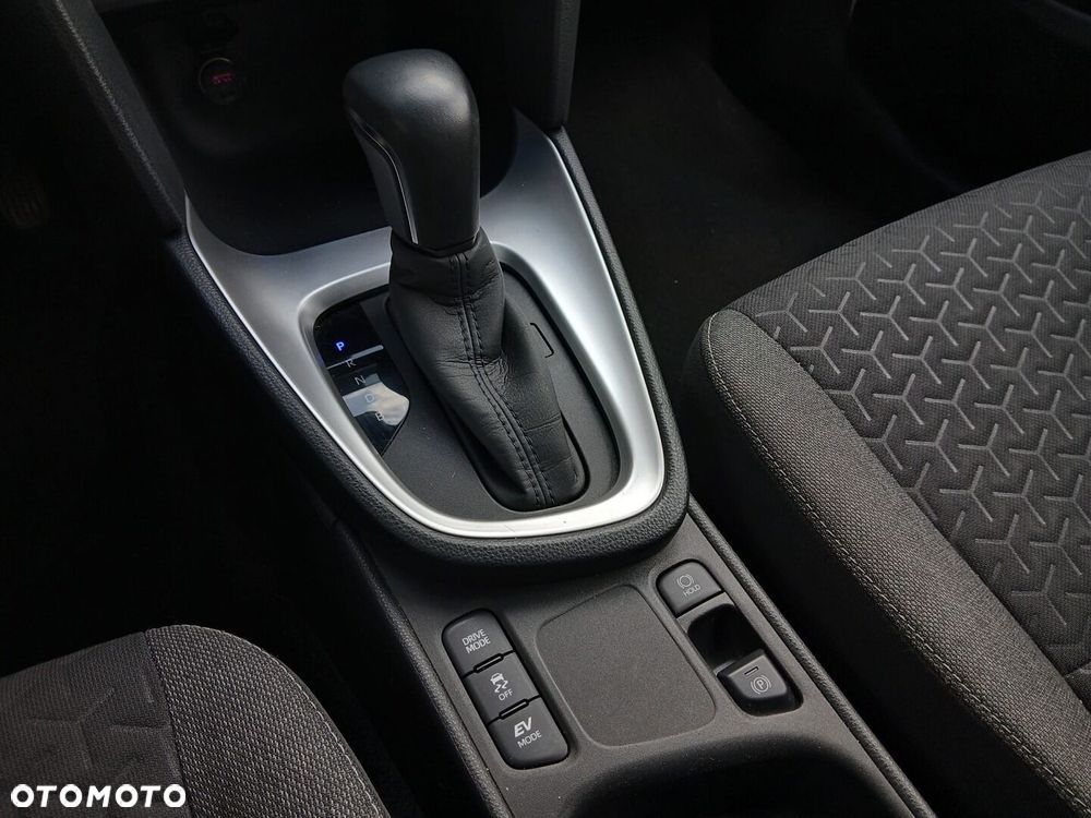 Toyota Yaris Cross Hybrid 1.5 Comfort - 21