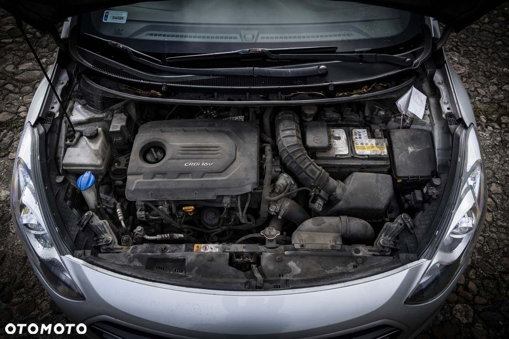Hyundai i30 1.6 CRDi Comfort - 24