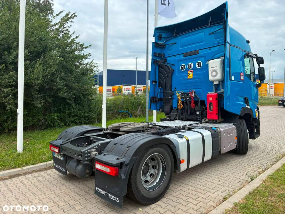 Renault T480 Sleeper Cab - 5