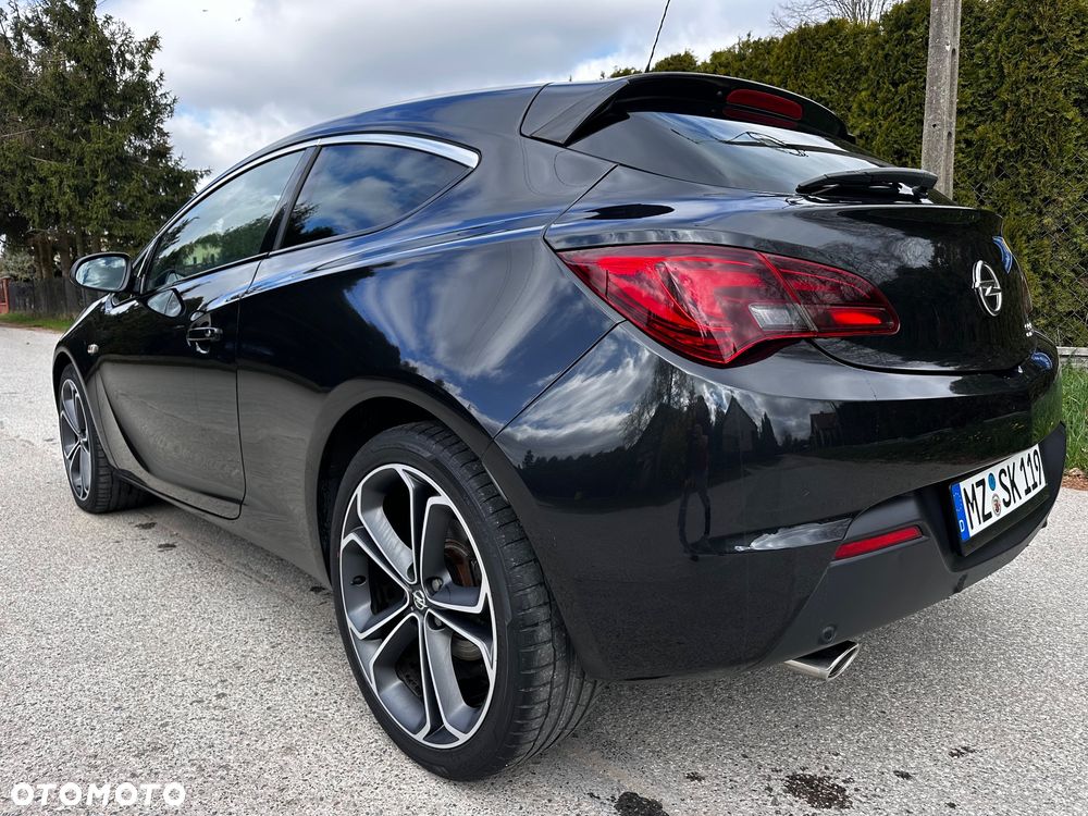 Opel Astra 1.6 Turbo Innovation - 11