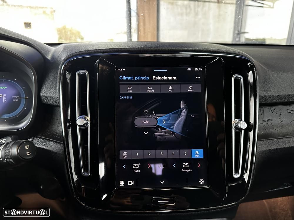 Volvo XC 40 Recharge 69 kWh Single Motor Core - 29