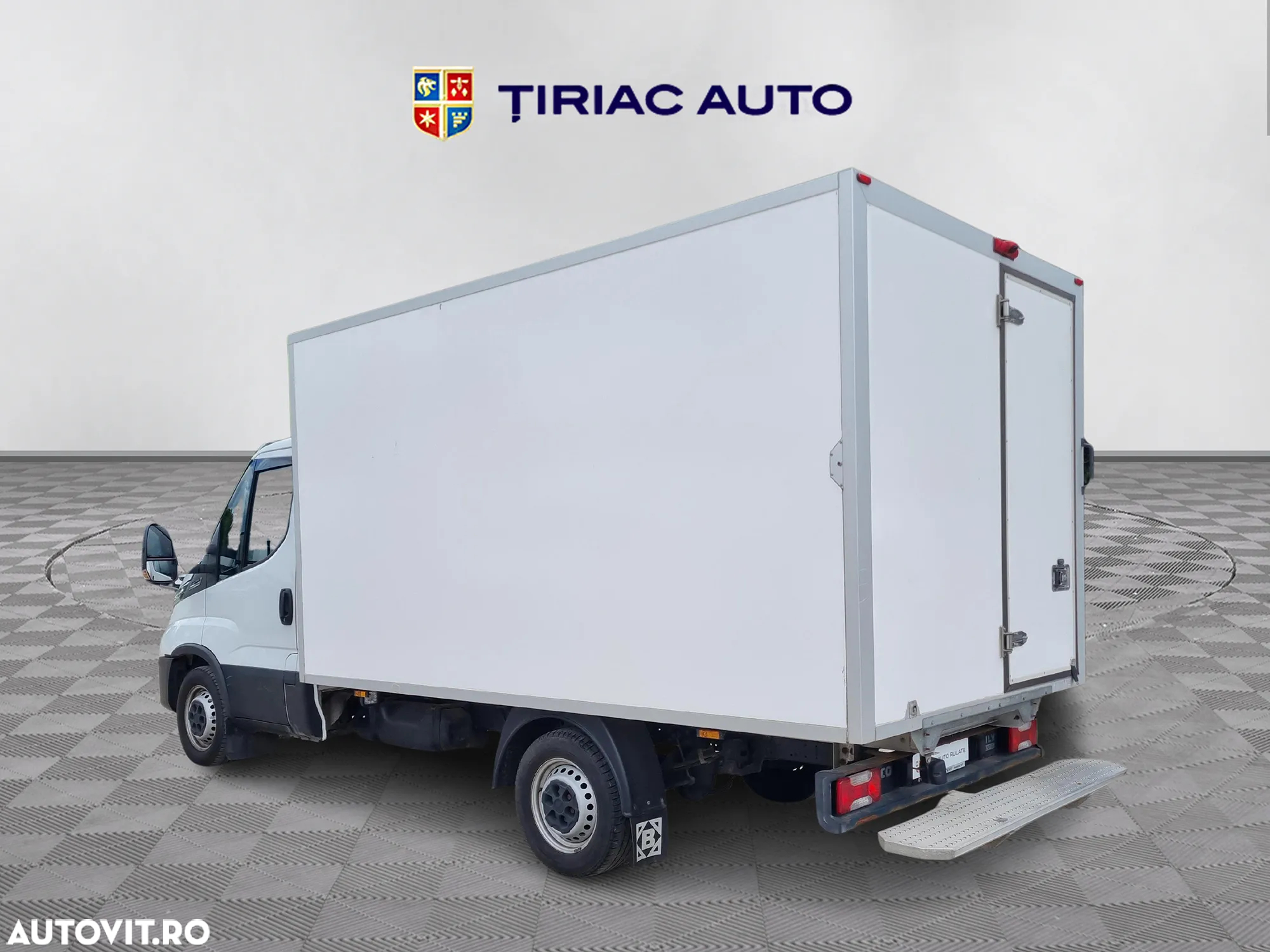 Iveco Daily 35-140 Chassi Cab 2.3 JTD Hi-Matic - 3