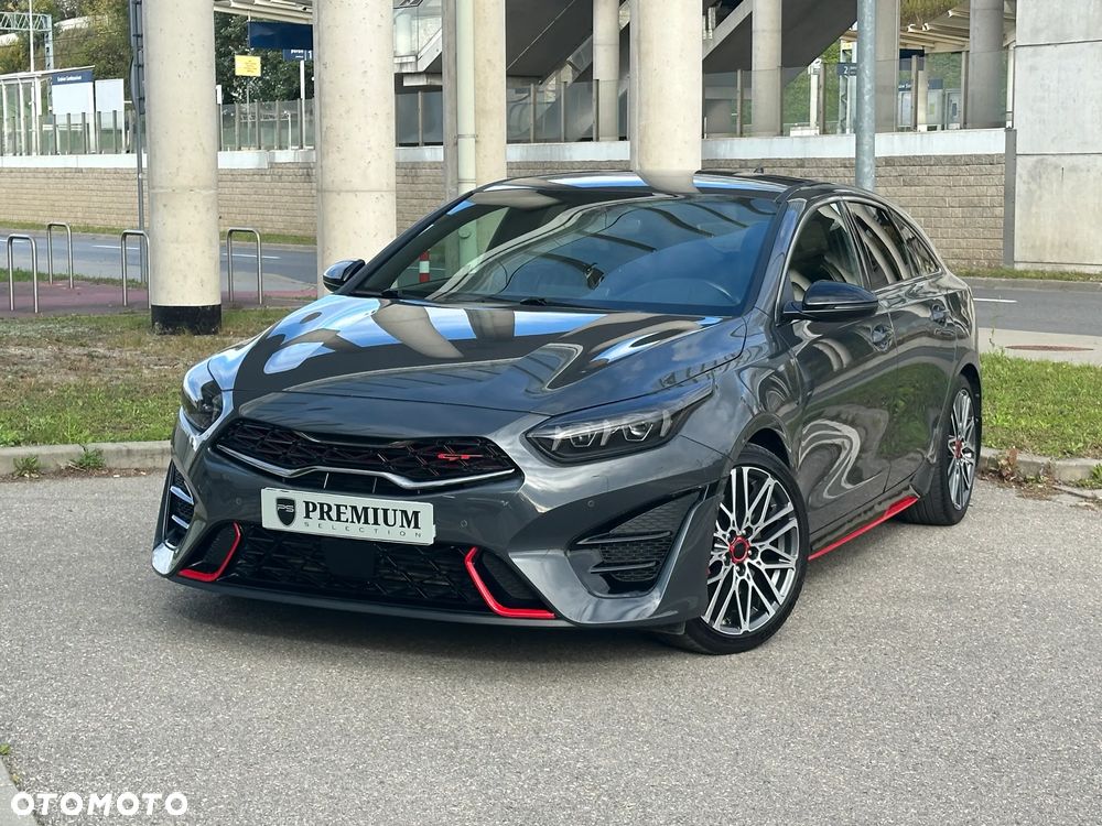Kia Procee'd