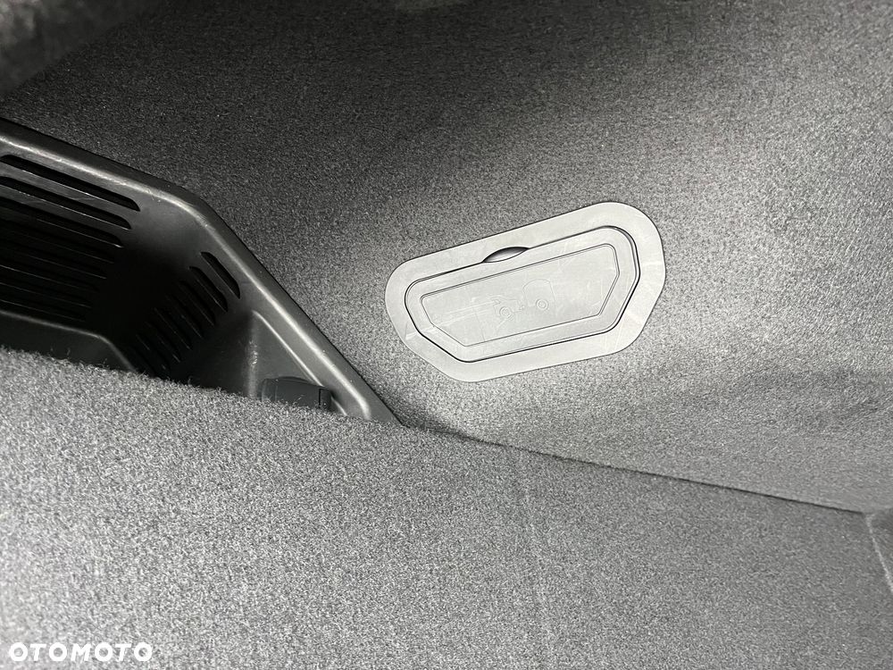 Renault Koleos 2.0 dCi Initiale Paris 4x4 X-Tronic - 28