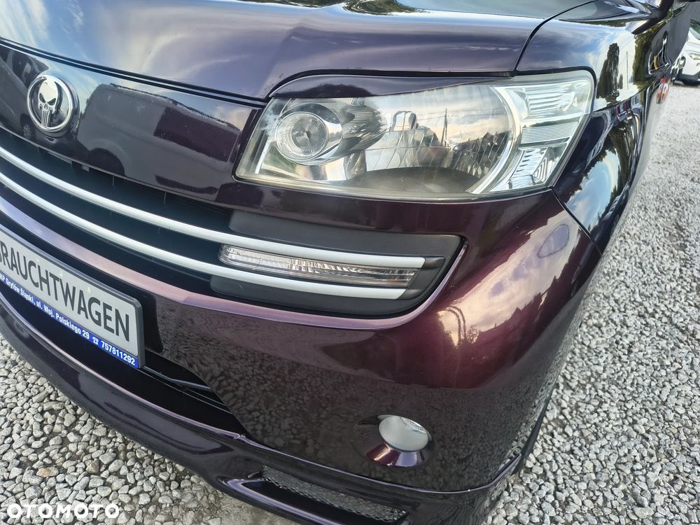Daihatsu Materia 1.5 black edition - 11