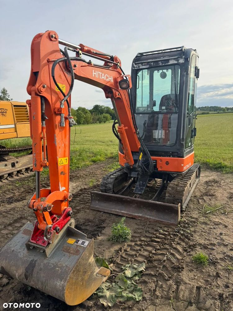 Hitachi ZX 22 - 5