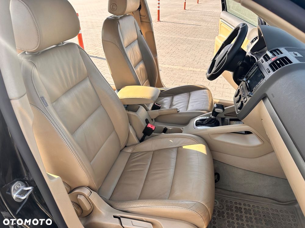 Volkswagen Jetta 1.9 TDI DPF Comfortline DSG - 8