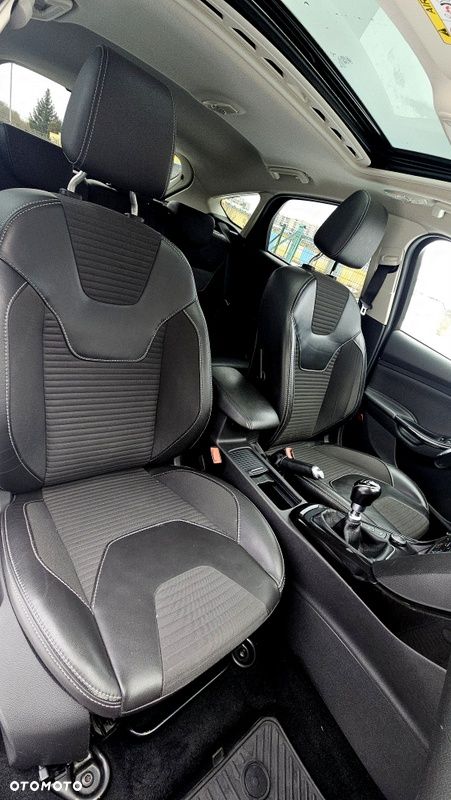 Ford Focus 2.0 TDCi Titanium ASS - 14