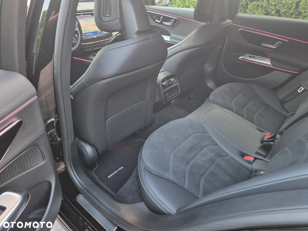 Mercedes-Benz Klasa E 220 d mHEV 4-Matic AMG 9G-Tronic - 8
