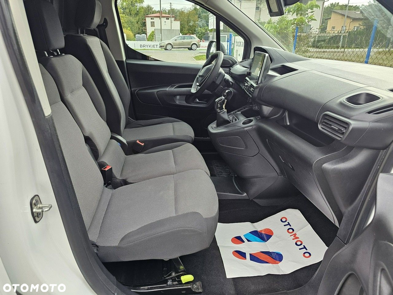 Peugeot Partner - 11