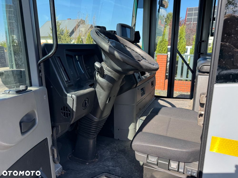 Mercedes-Benz Econic - 14