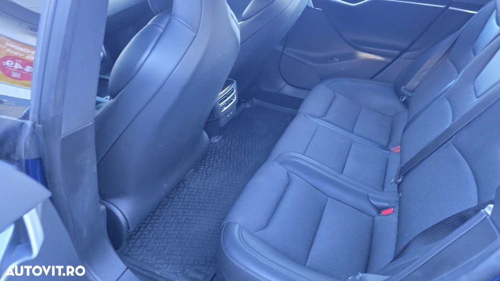 Tesla Model S 85D Allradantrieb Performance - 10