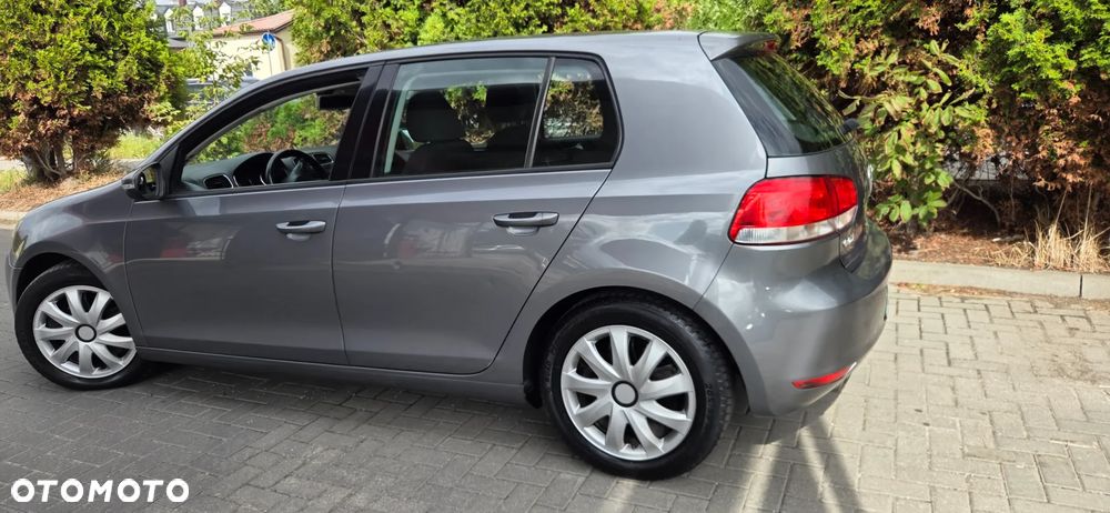 Volkswagen Golf 2.0 TDI DPF Comfortline 119 g - 11