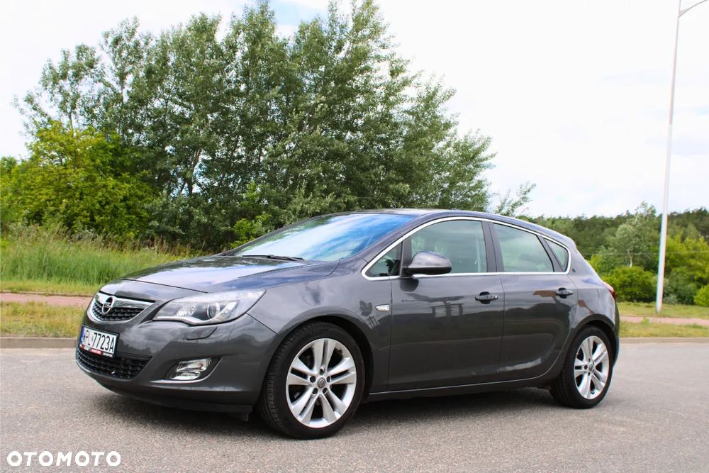 Opel Astra 1.7 CDTI DPF Cosmo - 5