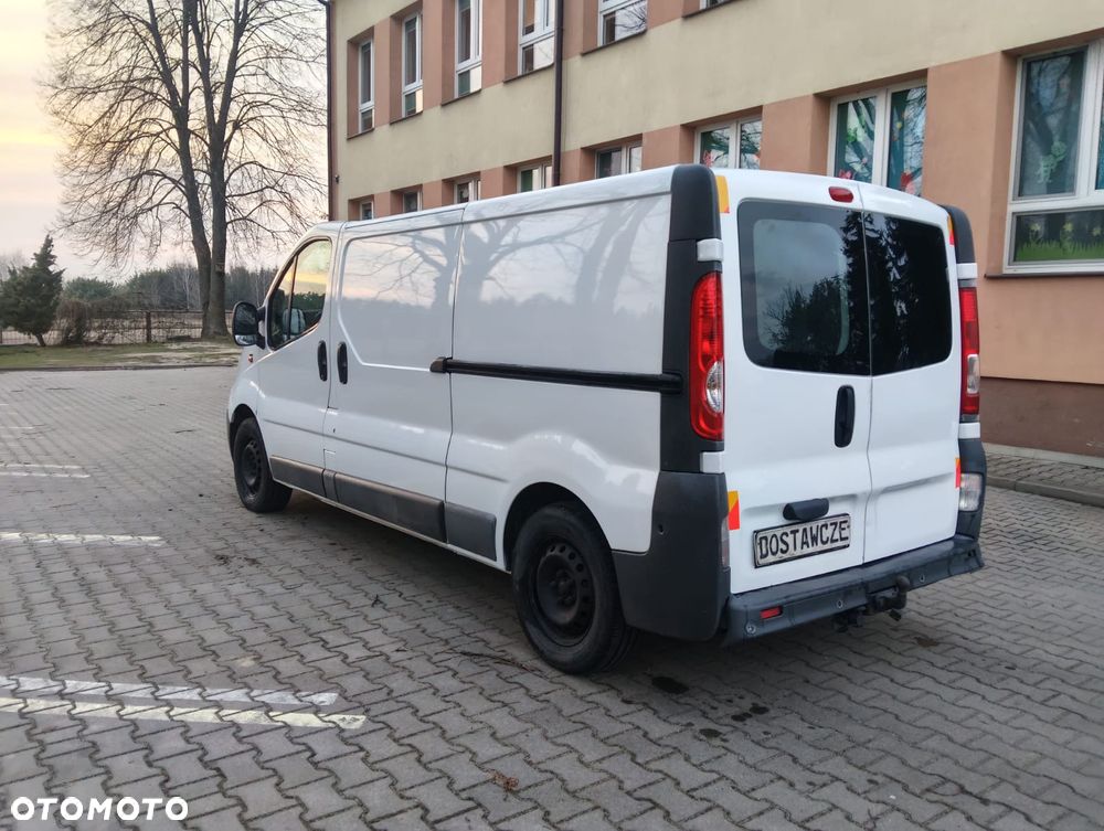 Opel Vivaro - 7