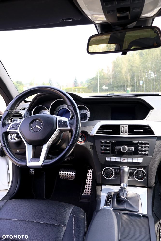 Mercedes-Benz Klasa C - 27