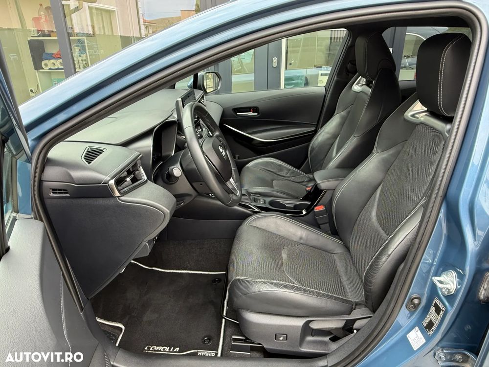 Toyota Corolla 1.8 HSD Dynamic - 10