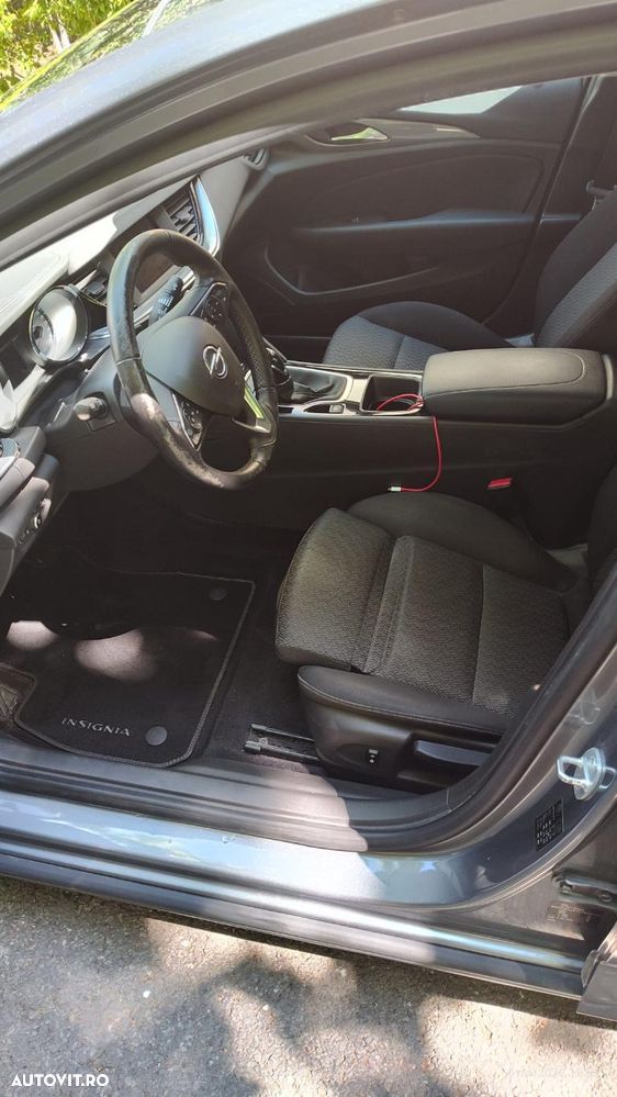 Opel Insignia - 7